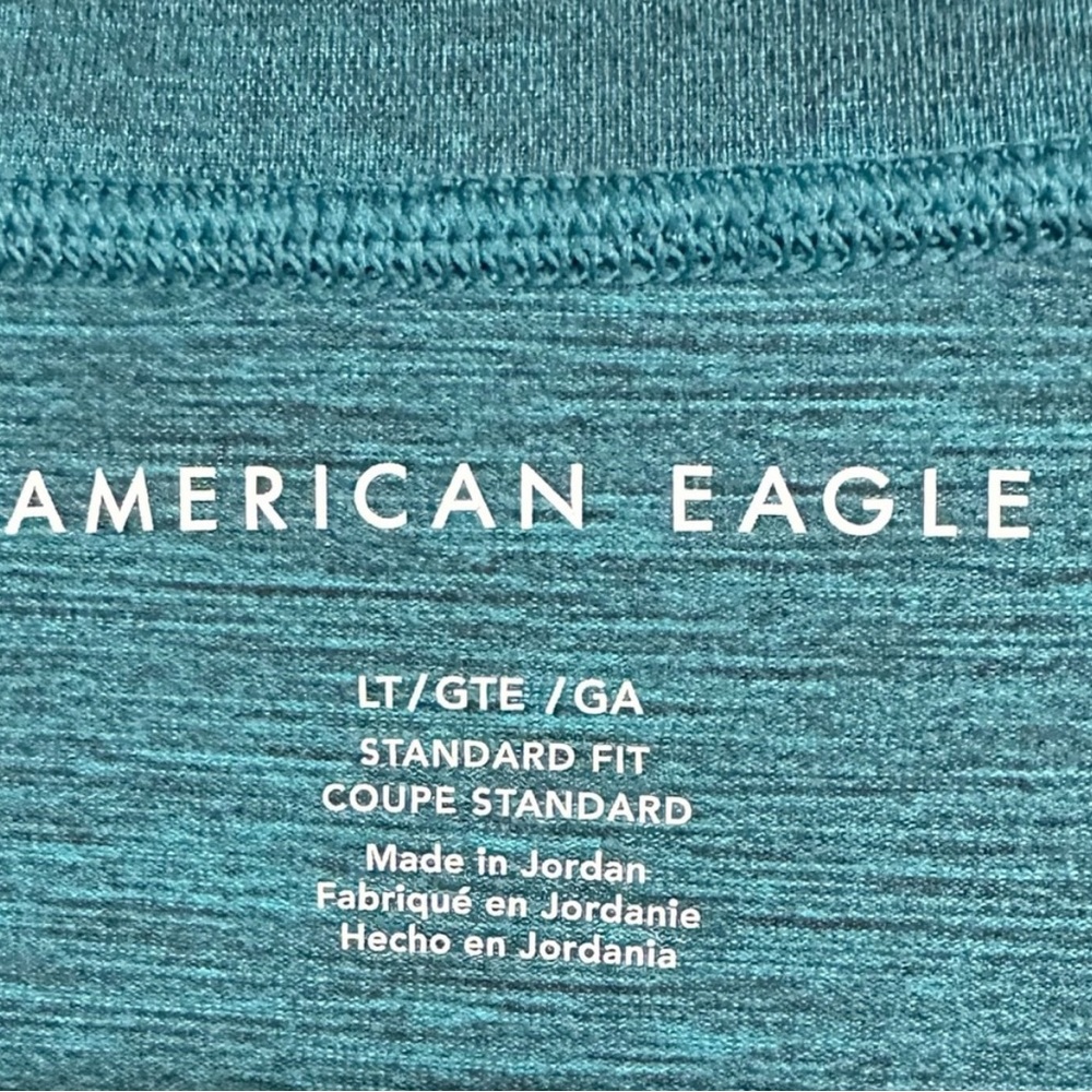 American Eagle Outfitters Teal Short Sleeve Tee